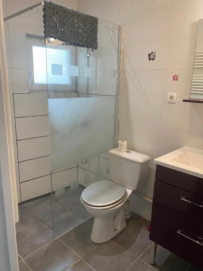 Ravissant Duplex Meuble Tout Confort Hyper Centre St Cere 4 Pers Lit Bb Wifi Gratuit แซงต์-เซเร ภายนอก รูปภาพ